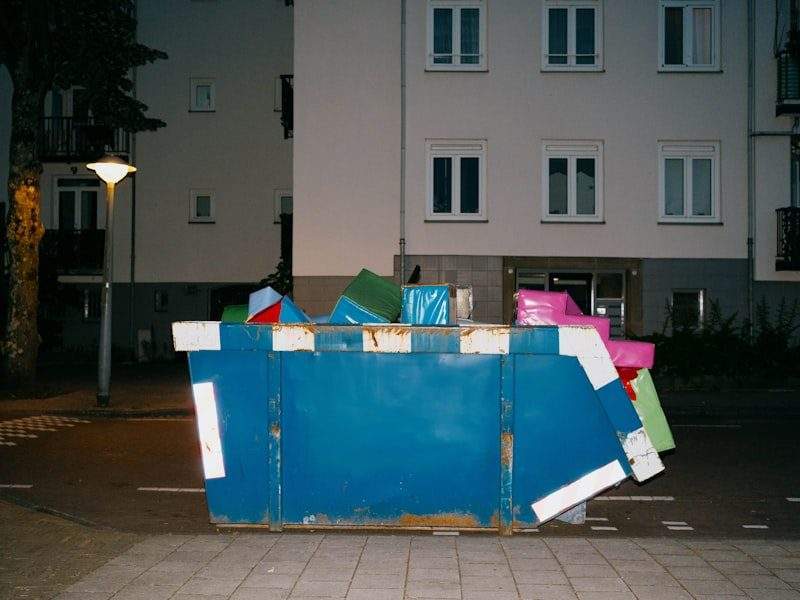 Best Junk Removal in Newport Beach — What to Look For